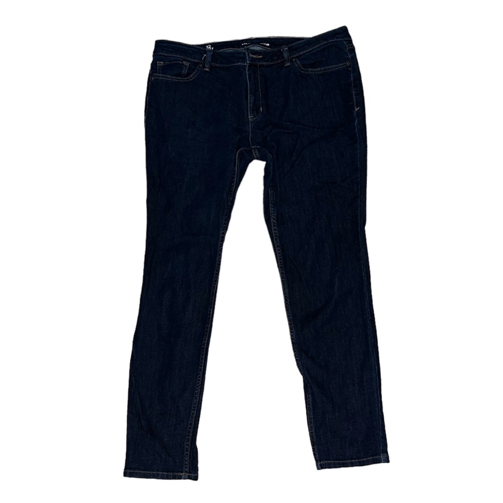 Liz Claiborne women’s size 12 city skinny dark wash denim jeans